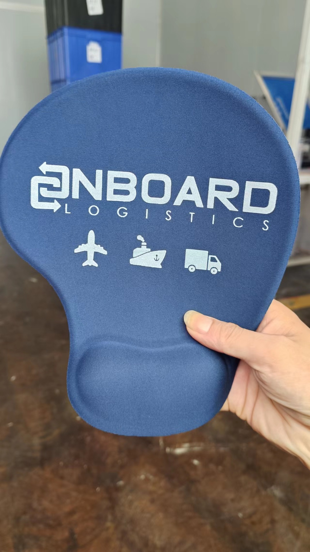 Mouse Pad with Comfortable Gel Wrist - Image 3