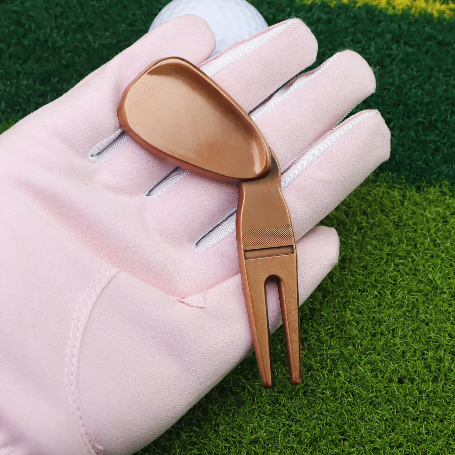 Golf-shaped golf divot tool - Image 8