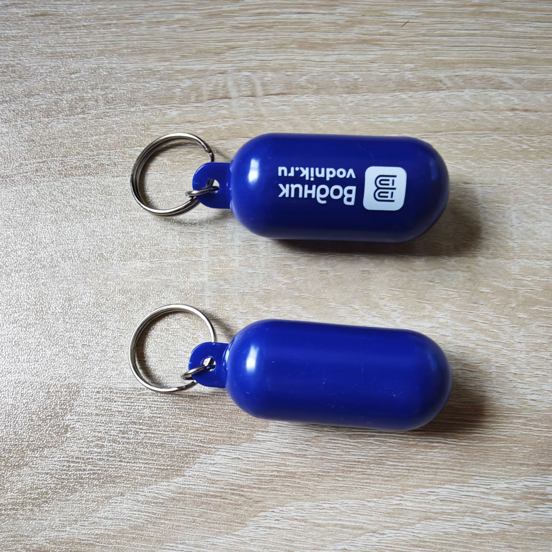 Floating keychain - Image 7
