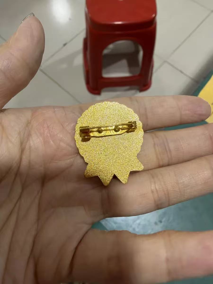 1” Tone-on-Tone Golden Lapel Pin - Image 5